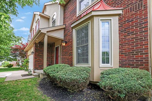 3171 Ambarwent Rd Reynoldsburg Oh 43068 Mls 221019072 Redfin