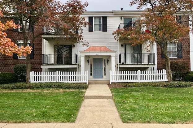 1530 Slade Ave 204 Columbus Oh 43235 Mls 218040200 Redfin