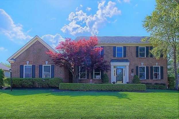 13384 Wellesley Dr Pickerington Oh 43147 Mls 218015721 Redfin