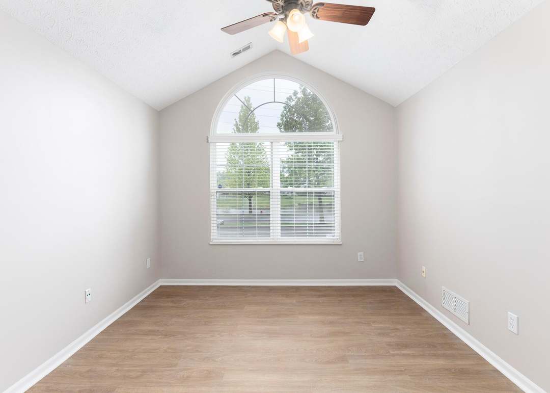 6174 Brickside Dr, New Albany, OH 43054