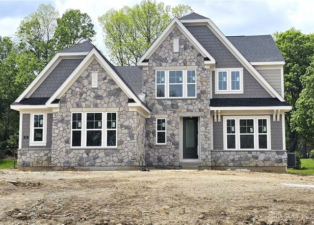 Property at 15 Wadestone Ln, Springboro, OH 45066, 3 beds, 2.5 baths
