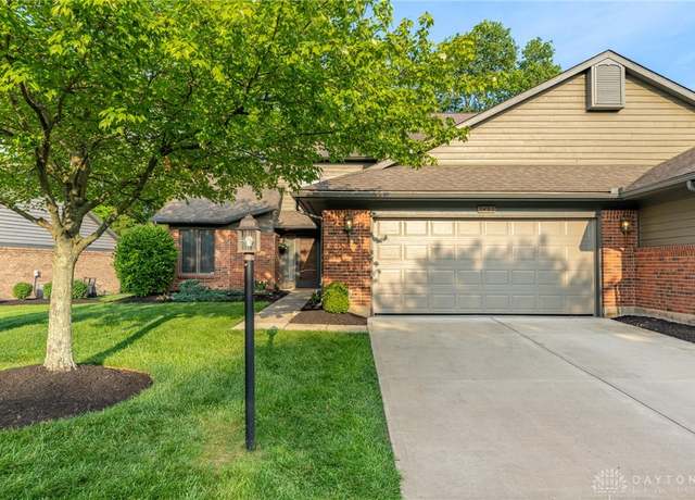 Property at 9452 Sugar Bend Trl, Centerville, OH 45458, 3 beds, 2.5 baths