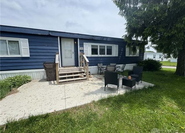 Property at 193 N Crest Dr, Marysville, OH 43040, 3 beds, 2 baths