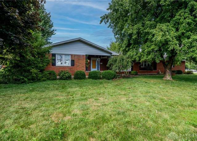 Property at 214 Maple St, St Paris, OH 43072, 3 beds, 2 baths