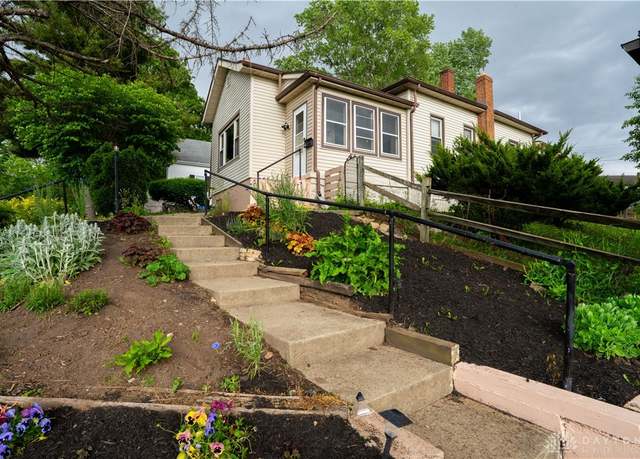 Property at 317 S Miami Ave, Xenia, OH 45385, 2 beds, 1 bath