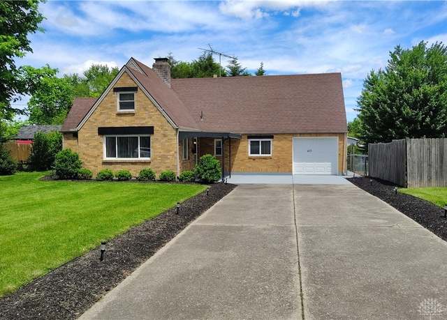 Property at 413 W Lake Ave, New Carlisle, OH 45344, 2 beds, 1.5 baths