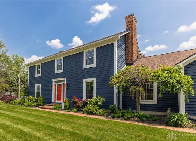 Property at 2025 Seneca Dr, Troy, OH 45373, 4 beds, 2.5 baths