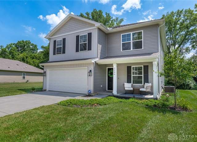 Property at 2246 Woodson Dr, Dayton, OH 45414, 4 beds, 2.5 baths