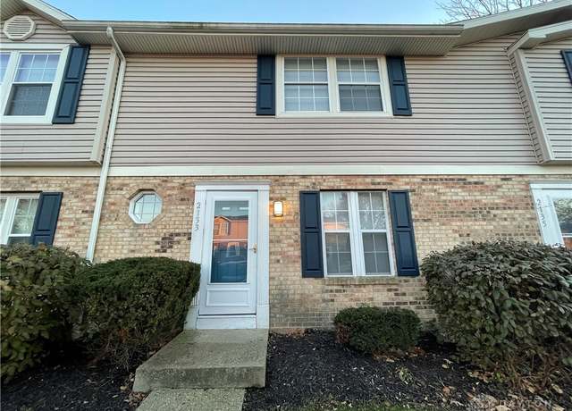Property at 2133 Chapel Dr, Fairborn, OH 45324, 2 beds, 1.5 baths