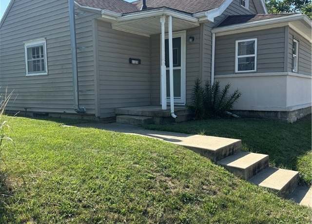 Property at 1123 Lincoln St, Piqua, OH 45356, 2 beds, 1 bath