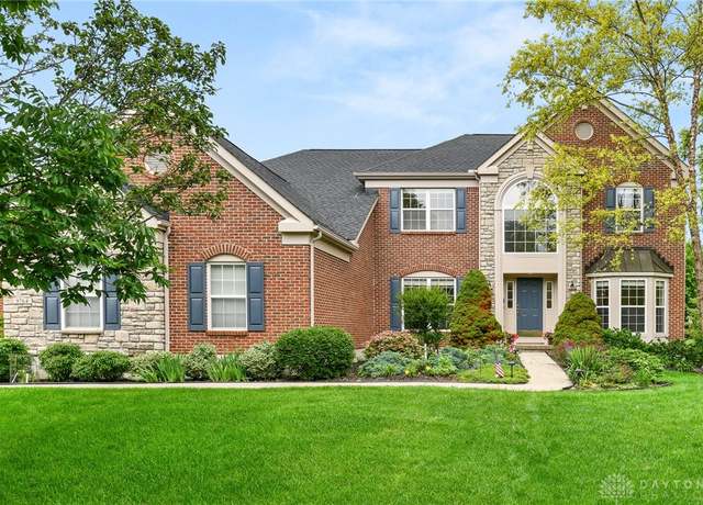 Property at 9764 Olde Georgetown Way, Centerville, OH 45458, 4 beds, 3.5 baths