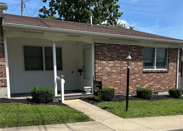 Property at 121 E South St #3, Hillsboro, OH 45133, 2 beds, 1 bath