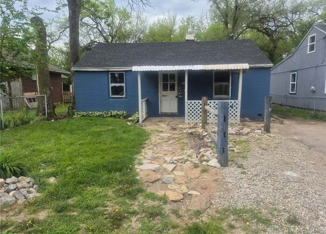 Property at 2328 Cardinal Ave, Dayton, OH 45414, 2 beds, 1 bath