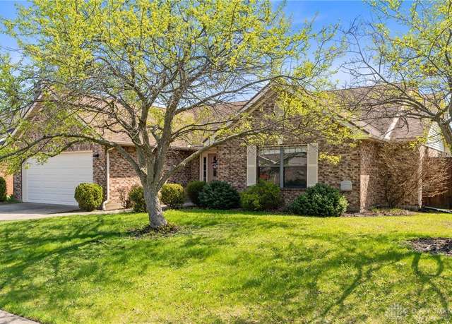 Property at 6670 Deer Meadows Dr, Dayton, OH 45424, 3 beds, 2 baths