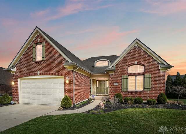 Property at 1713 Country Corner Ln, Washington Twp, OH 45458, 3 beds, 3 baths