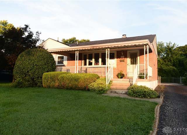 Property at 519 Douglas Dr, Miamisburg, OH 45342, 3 beds, 2 baths