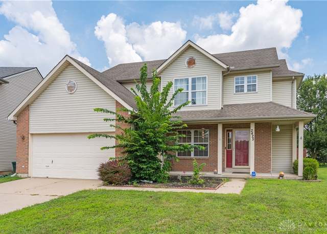 Property at 2425 Turf Club Ct, Dayton, OH 45439, 4 beds, 2.5 baths