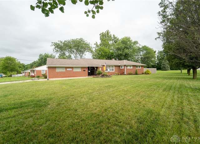 Property at 2541 Derr Rd, Springfield, OH 45503, 3 beds, 1.5 baths