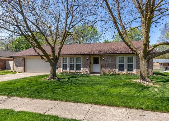Property at 1208 Northbrook Ln, Troy, OH 45373, 3 beds, 2 baths