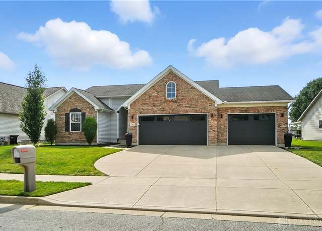 Property at 705 Lambert Dr, Piqua, OH 45356, 4 beds, 3 baths