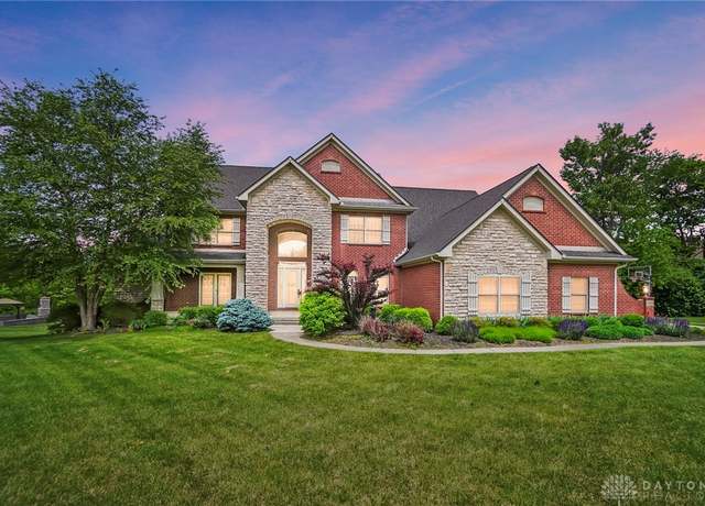 Property at 6380 Trillium Dr, Waynesville, OH 45068, 7 beds, 5 baths