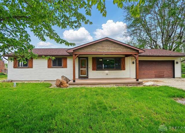 Property at 4660 Hogpath Rd, Greenville, OH 45331, 3 beds, 1 bath