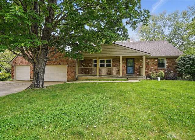 Property at 6416 Red Lion 5 Points Rd, Springboro, OH 45066, 4 beds, 2.5 baths