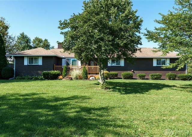 Property at 4901 Wilmington Pike, Dayton, OH 45440, 4 beds, 3 baths