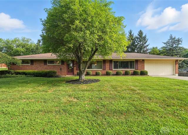 Property at 941 Donson Dr, Kettering, OH 45429, 3 beds, 2 baths