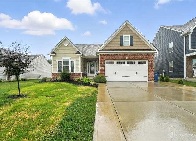 Property at 949 Cedar Grove Dr, Tipp City, OH 45371, 4 beds, 3 baths