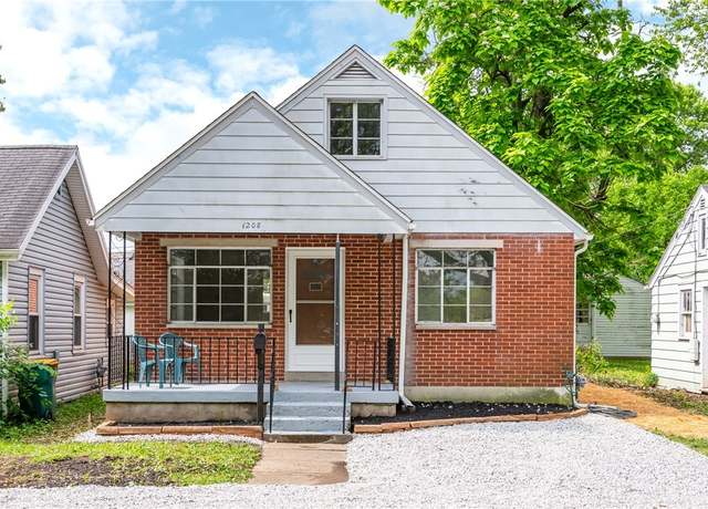 Property at 1208 Hale Ave, Dayton, OH 45419, 3 beds, 2 baths
