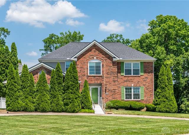 Property at 2384 Flyway Ct, Beavercreek, OH 45431, 4 beds, 3 baths
