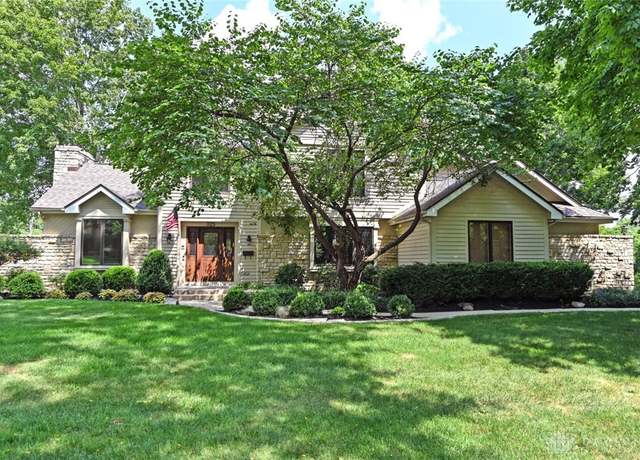 Property at 325 Trailwoods Dr, Dayton, OH 45415, 5 beds, 5 baths