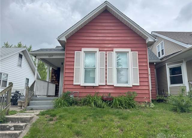 Property at 1217 Carlisle Ave, Dayton, OH 45420, 3 beds, 1 bath