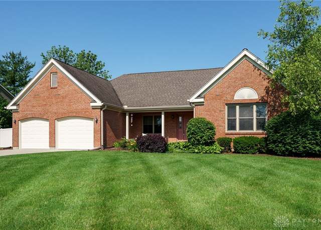 Property at 6101 Suzanne Cir, Miami Twp, OH 45459, 4 beds, 3 baths