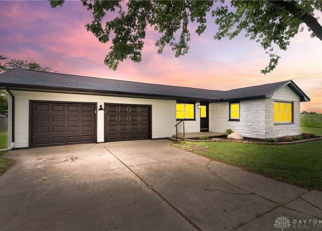 Property at 2880 Millcreek Rd, Sidney, OH 45365, 4 beds, 2 baths