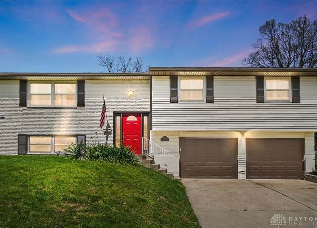 Property at 1215 Kercher St, Miamisburg, OH 45342, 3 beds, 2.5 baths