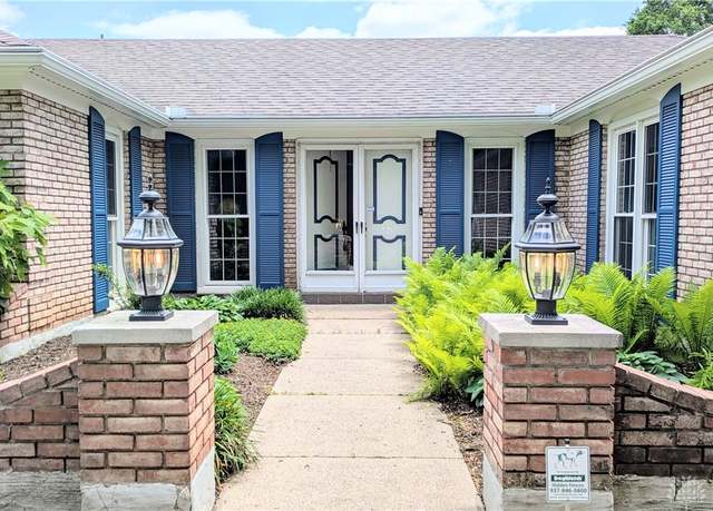 Property at 1312 Laurelwood Rd, Dayton, OH 45409, 4 beds, 2.5 baths
