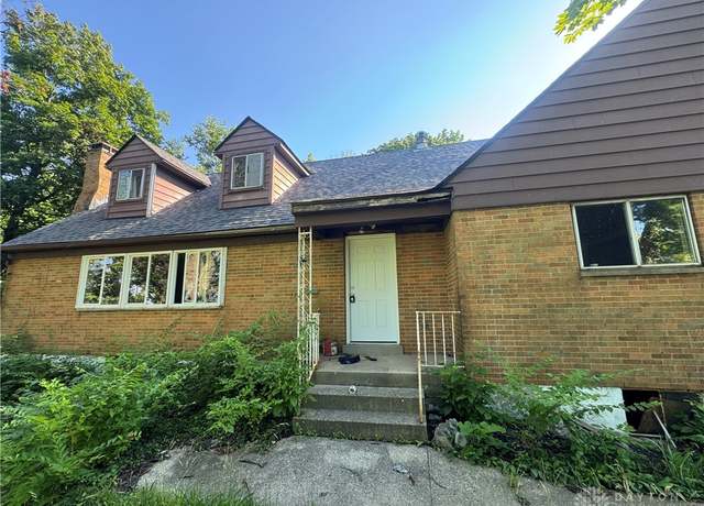 Property at 4211 E Third St, Dayton, OH 45403, 6 beds, 3 baths
