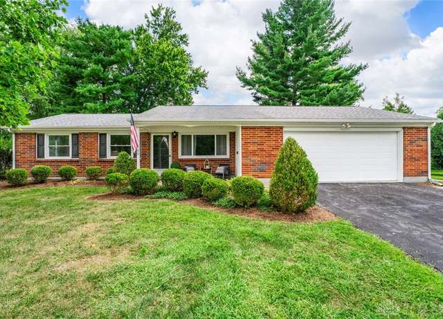 Property at 260 Boyce Rd, Dayton, OH 45458, 3 beds, 2 baths
