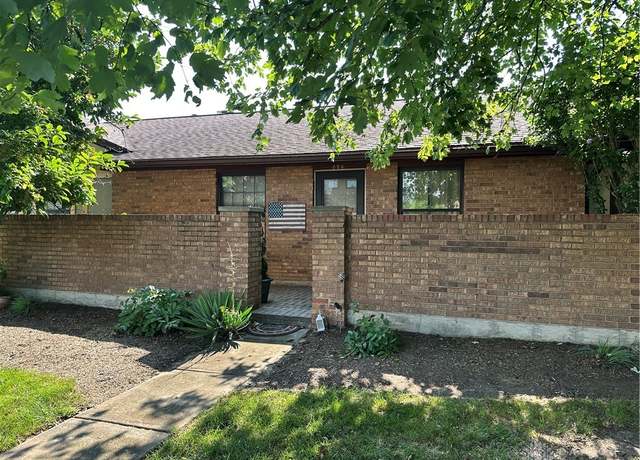 Property at 824 Pine Needles Dr #121, Washington Twp, OH 45458, 2 beds, 1.5 baths