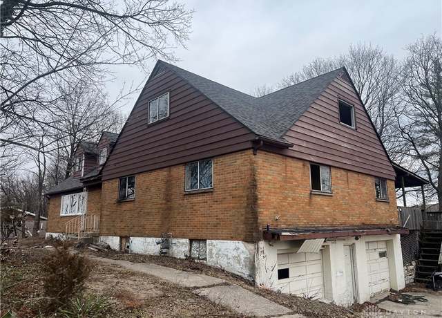 Property at 4211 E 3rd St, Dayton, OH 45403, 6 beds, 2.5 baths