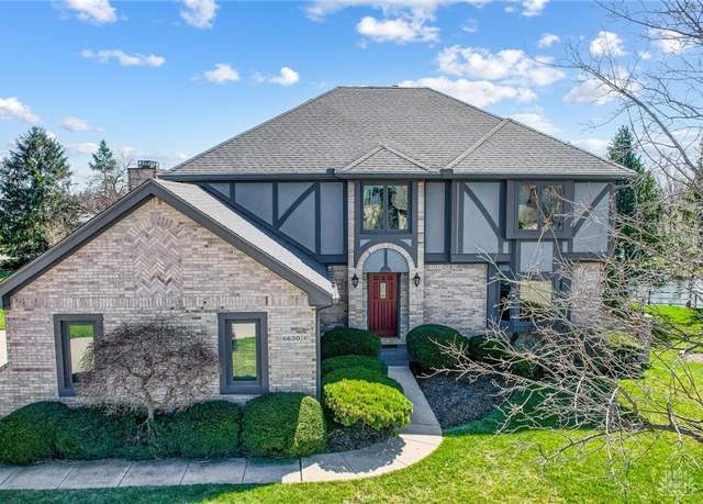 Property at 6630 Leeds Cir, Centerville, OH 45459, 4 beds, 3.5 baths