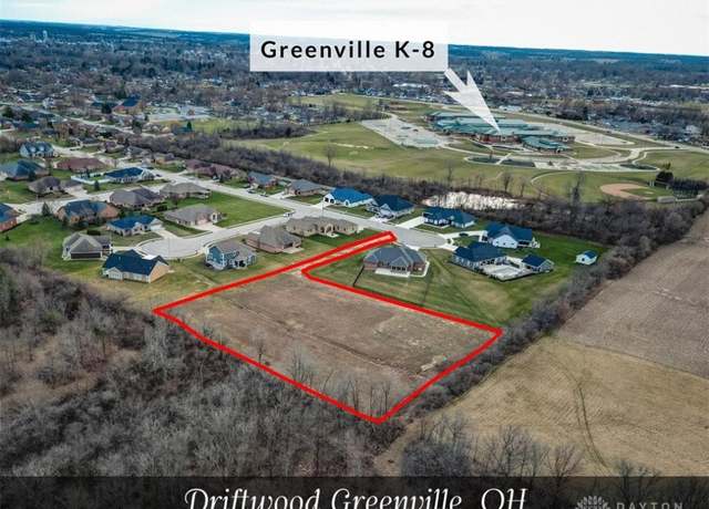 Property at 333 Driftwood Dr, Greenville, OH 45331