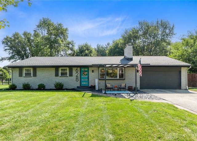 Property at 628 Carthage Dr, Beavercreek, OH 45434, 3 beds, 2 baths