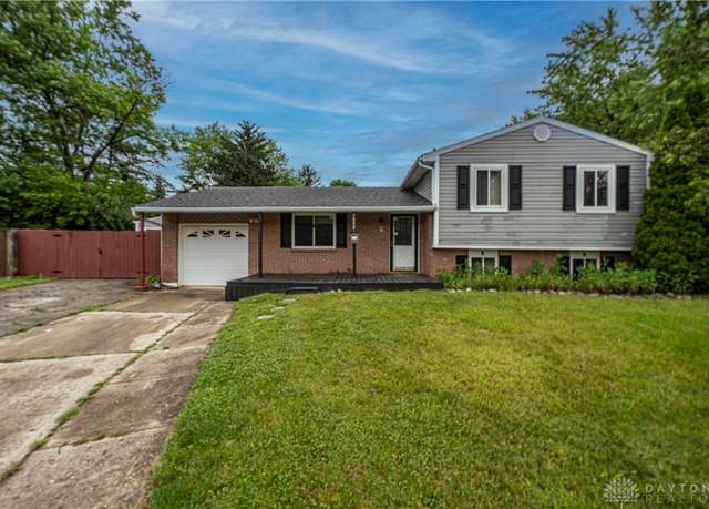 Property at 1000 Michele Ct, Englewood, OH 45322, 3 beds, 2 baths