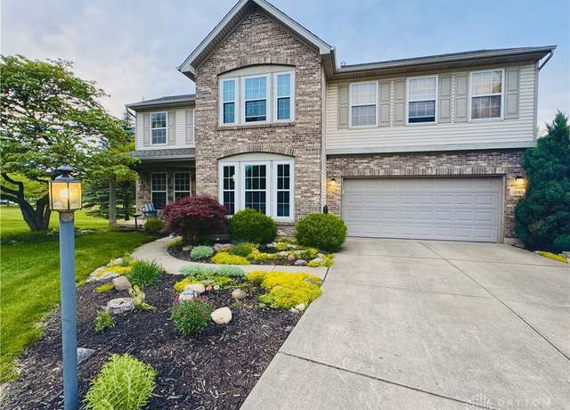 Property at 1061 Dapple Ct, Fairborn, OH 45324, 3 beds, 2.5 baths