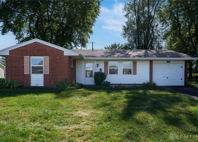 Property at 1653 Seneca Dr, Xenia, OH 45385, 3 beds, 1.5 baths