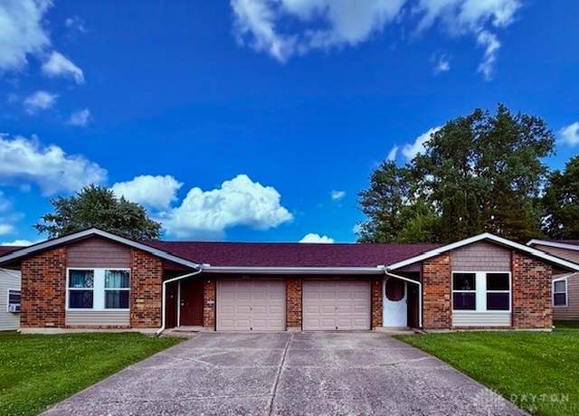 Property at 910 Southridge Ave, Wilmington, OH 45177, 6 beds, 3 baths