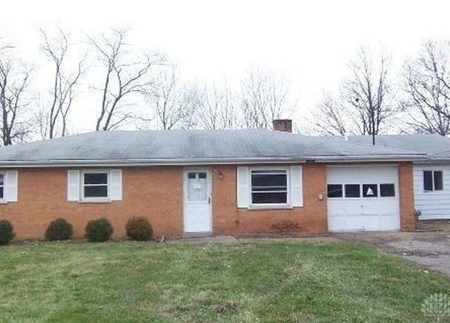 Property at 10033 Kenwood Rd, Blue Ash, OH 45242, 3 beds, 1 bath